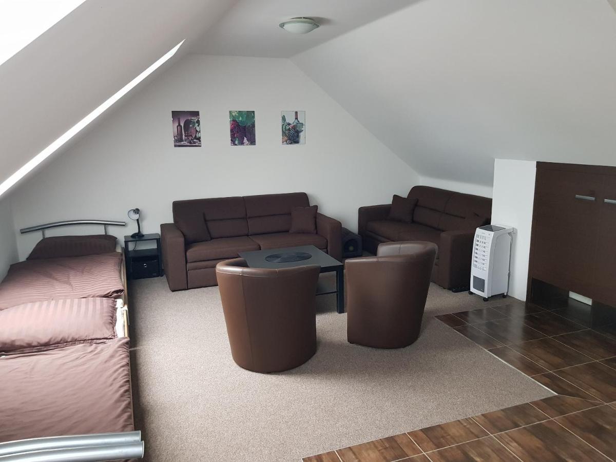 Sklep U Cejku Villa Mutěnice Dış mekan fotoğraf